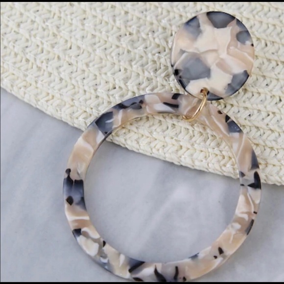 Patterned Hoop Drop Earrings - Picture 2 of 3